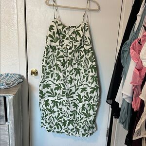 Time and Tru Green Leaf Print Midi Dress
